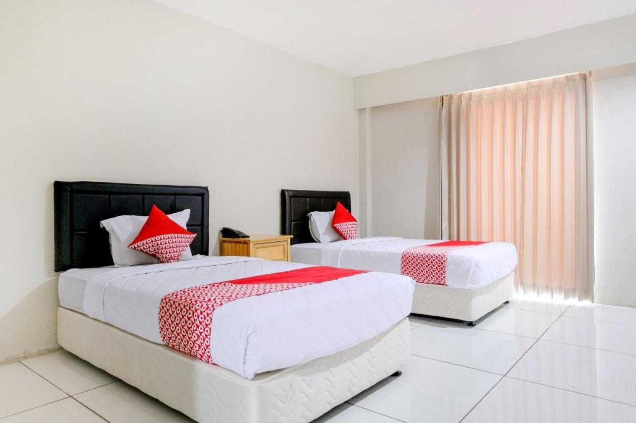 Capital O 892 Grand Pujon View Hotel And Resort 巴图 外观 照片
